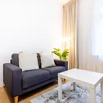Adm Modern Place - Coffee, Wifi, Ac, Tv 브라티슬라바