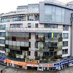 דירה Adm Modern Place - Coffee, Wifi, Ac, Tv *
