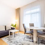 Adm Modern Place - Coffee, Wifi, Ac, Tv 브라티슬라바
