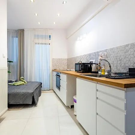 Adm Modern Place - Coffee, Wifi, Ac, Tv *