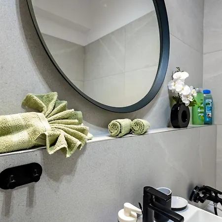 Adm Modern Place - Coffee, Wifi, Ac, Tv Apartament