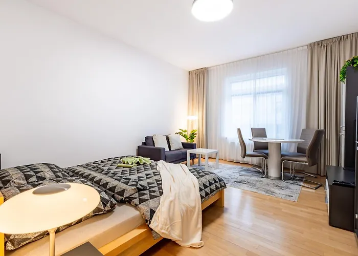 아파트 Adm Central Modern Place - Wifi, Ac, Tv 브라티슬라바