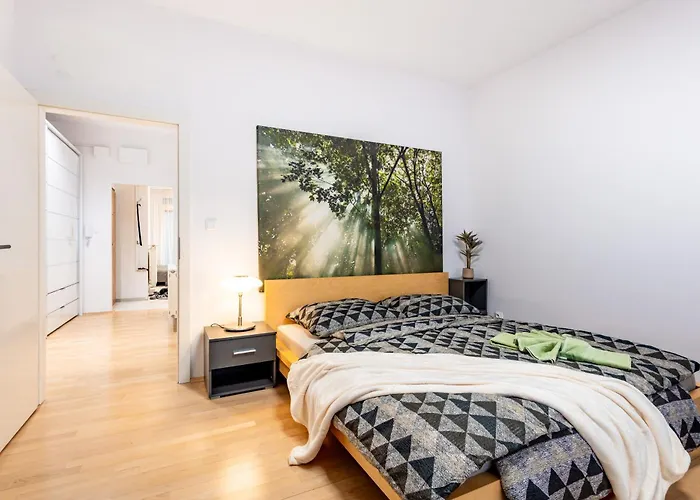 Adm Central Modern Place - Wifi, Ac, Tv Apartment Bratislava